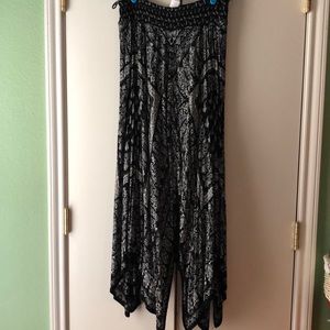 Handkerchief hem skirt